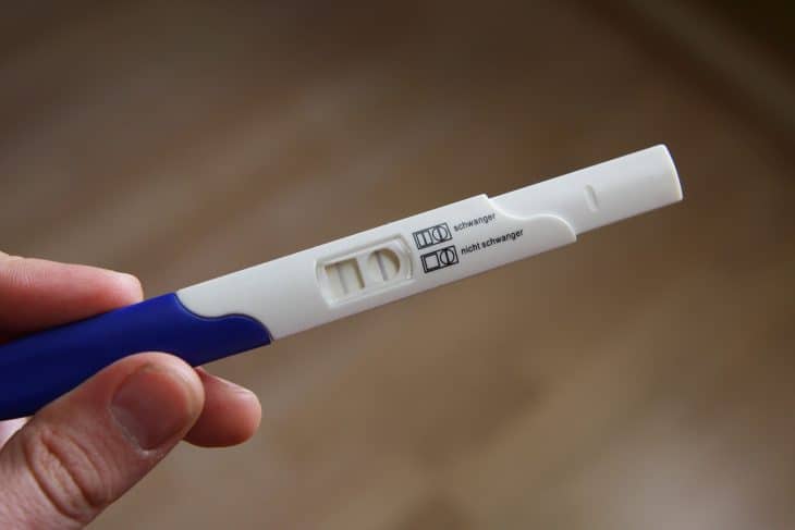pregnant-test